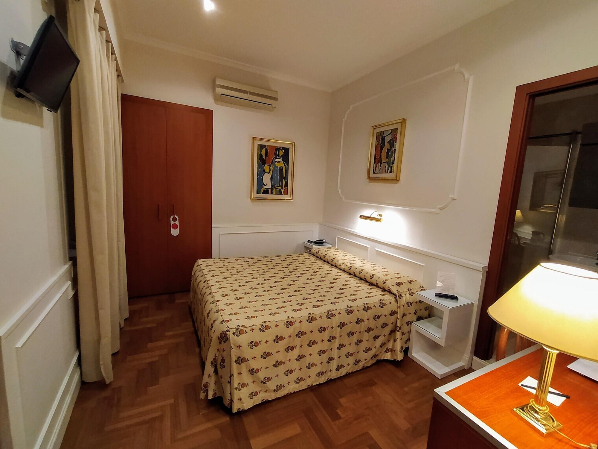 B&B Hotel Roma Italia Viminale ภายนอก รูปภาพ